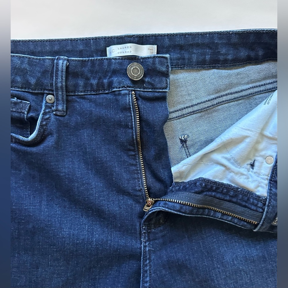 LC Lauren Conrad Dark Blue Women’s Jeans